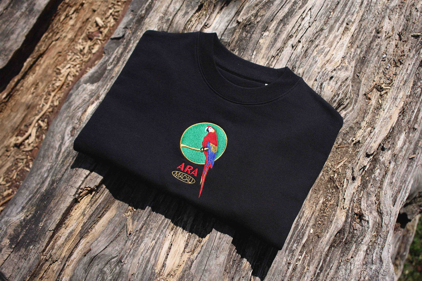 Ara Macau Sweatshirt