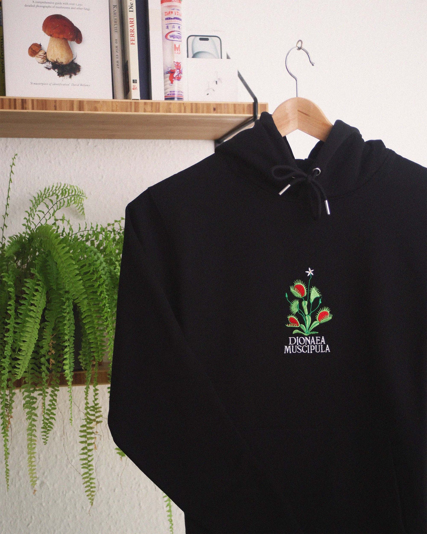 Dionaea Muscipula Sweatshirt